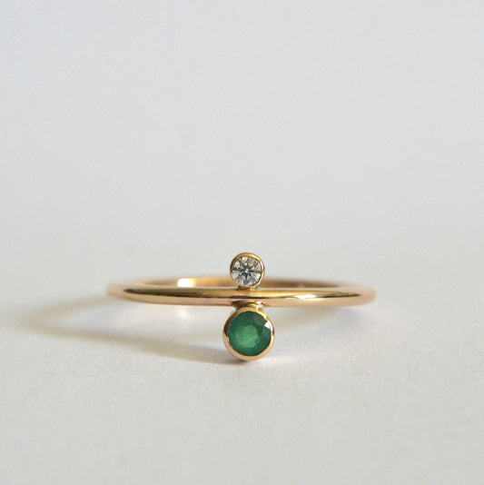 14k Emerald & Diamond Ring