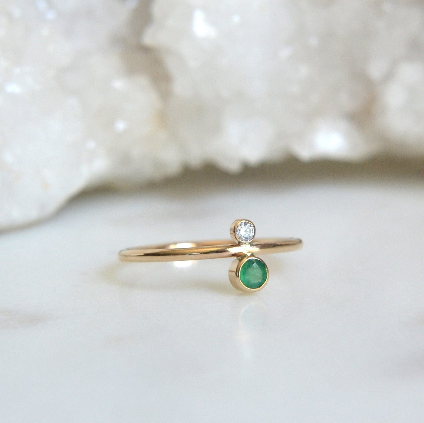 14k Emerald & Diamond Ring
