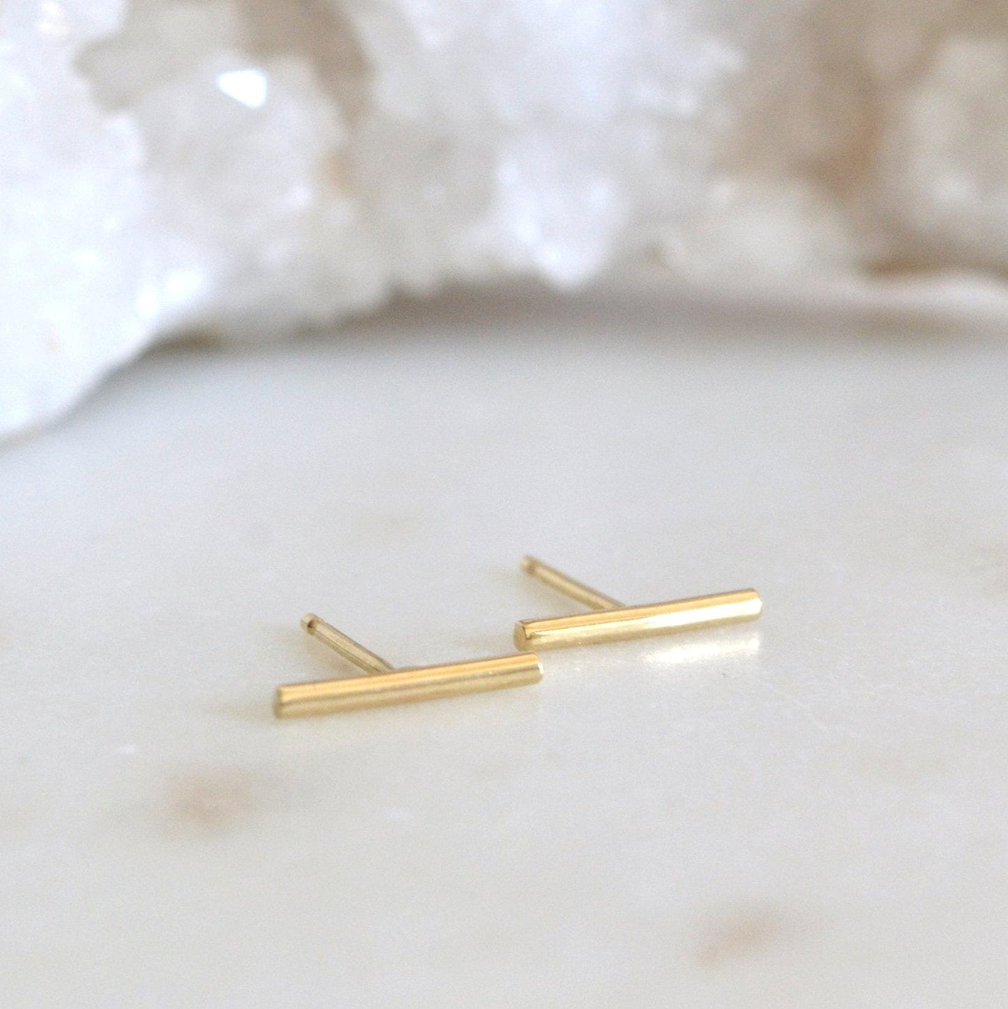 14k Bar Studs