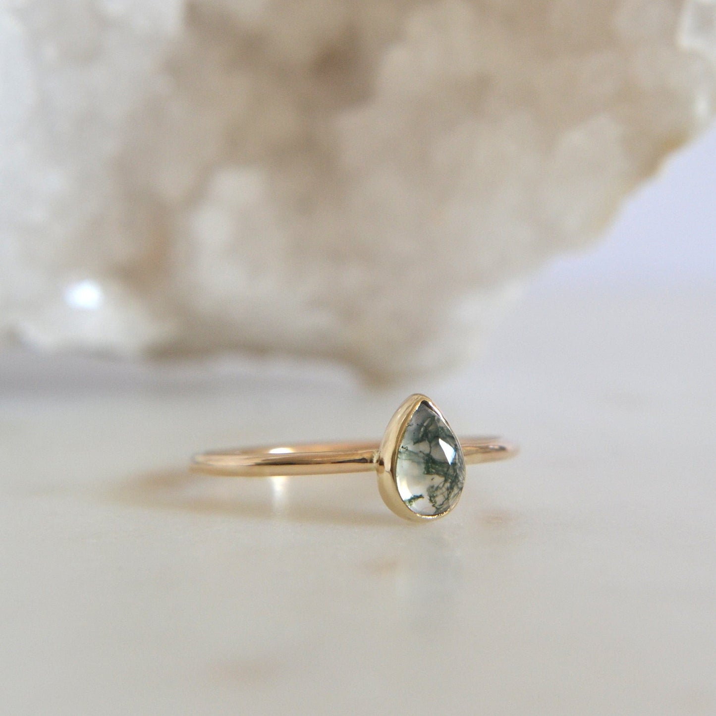 14k Pear Moss Agate Ring