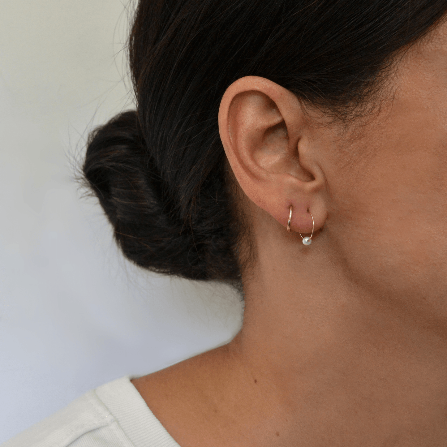 14k Ellie Pearl Hoops