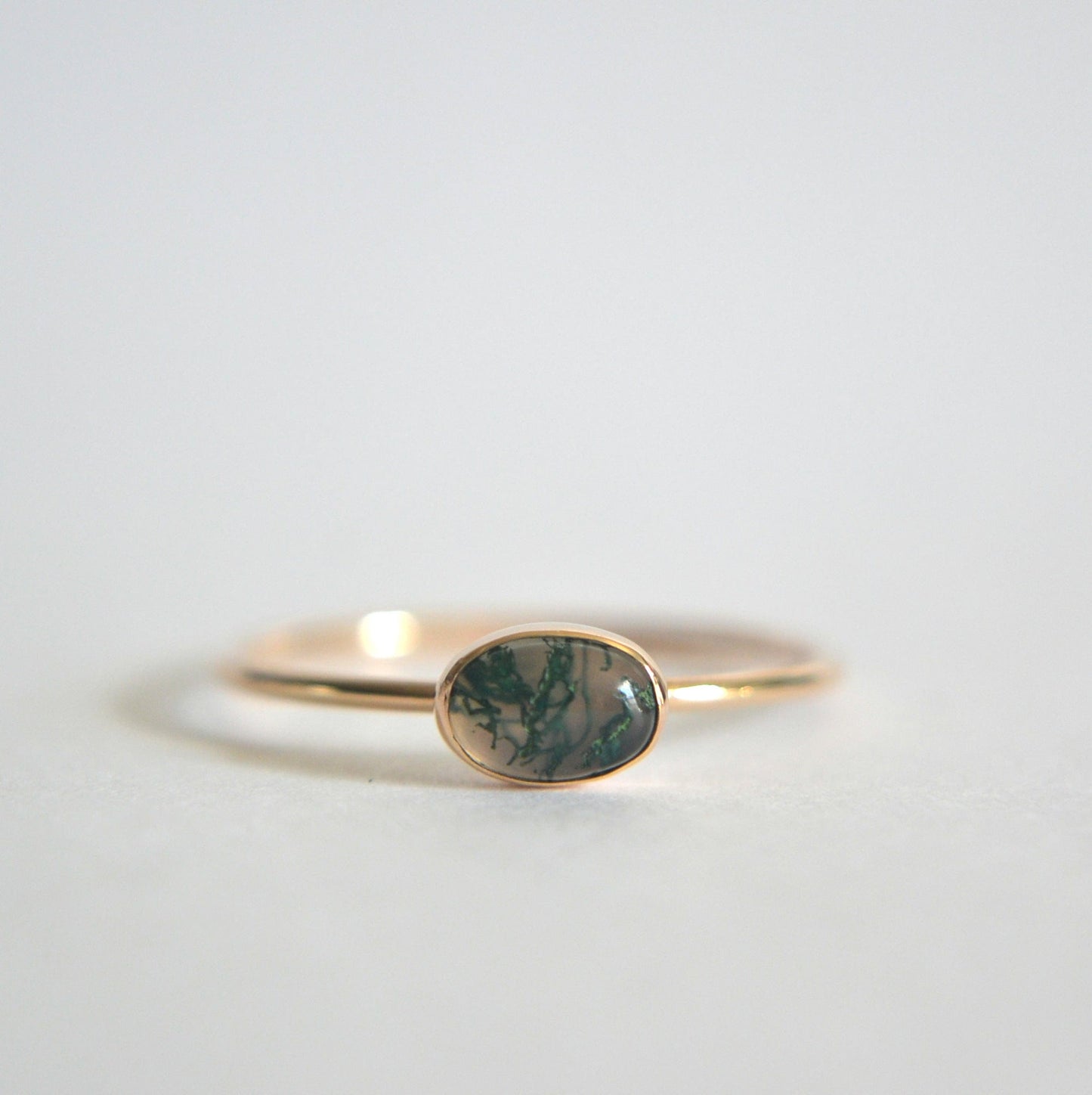 14k Moss agate oval ring