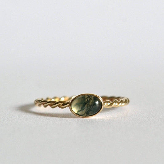 14k Oval Moss Agate Rope Ring