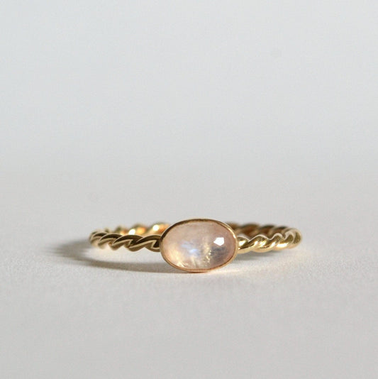 14k Oval Moonstone Rope Ring