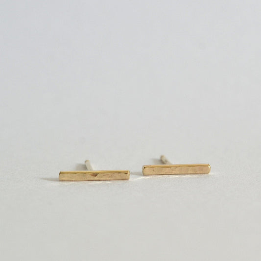 14k Hammered Bar Studs