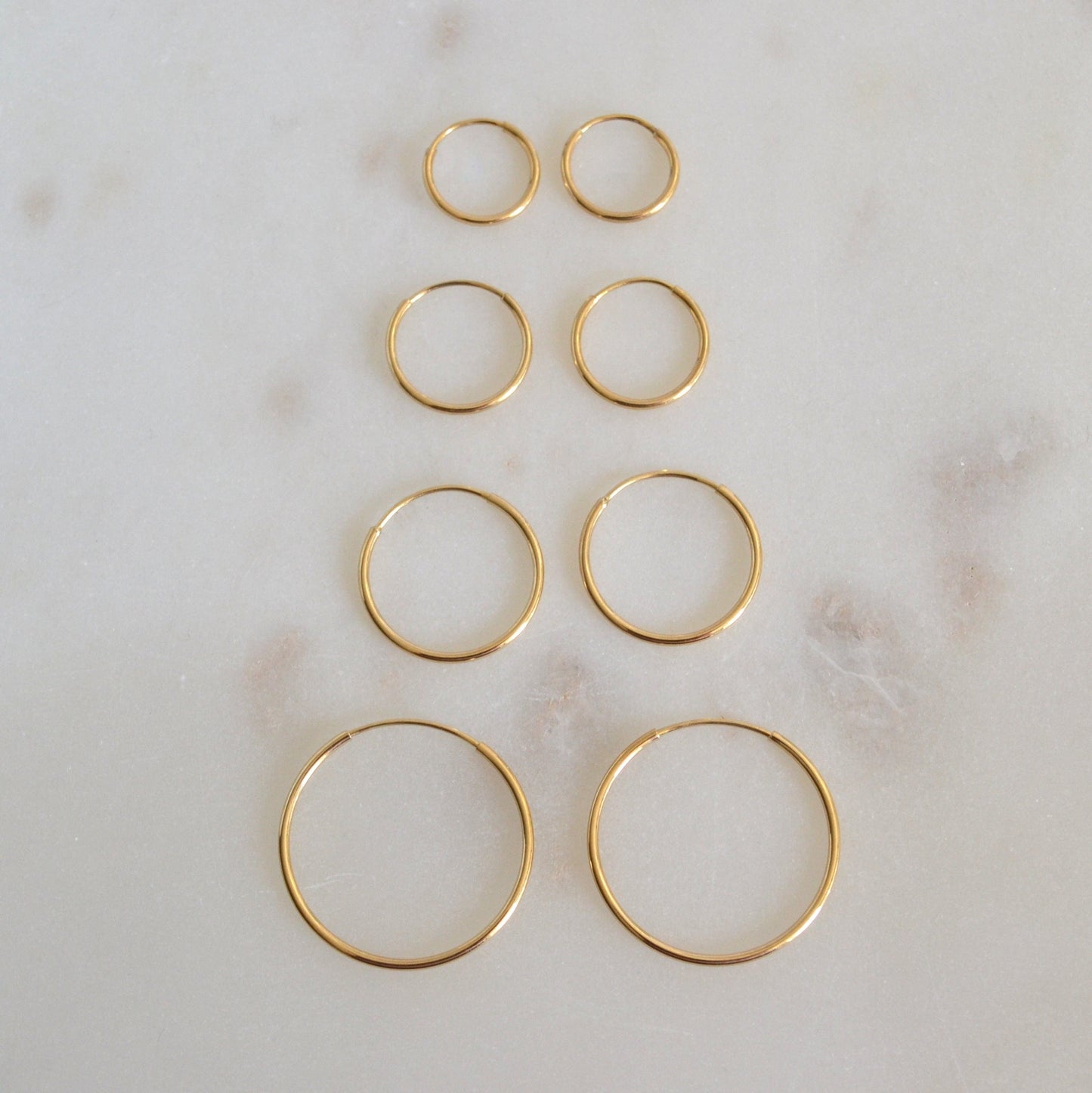 14k Endless Hoops